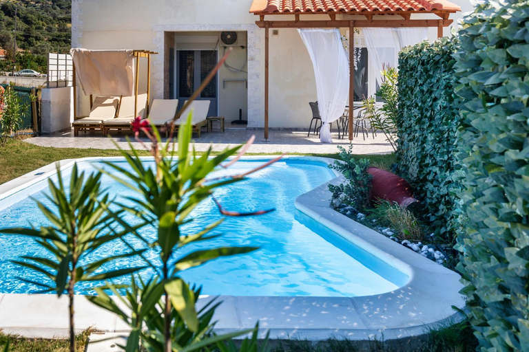 Others 2, Marilis House, private pool, WIFI, mountain view, Netflix, self-check-in, Crete