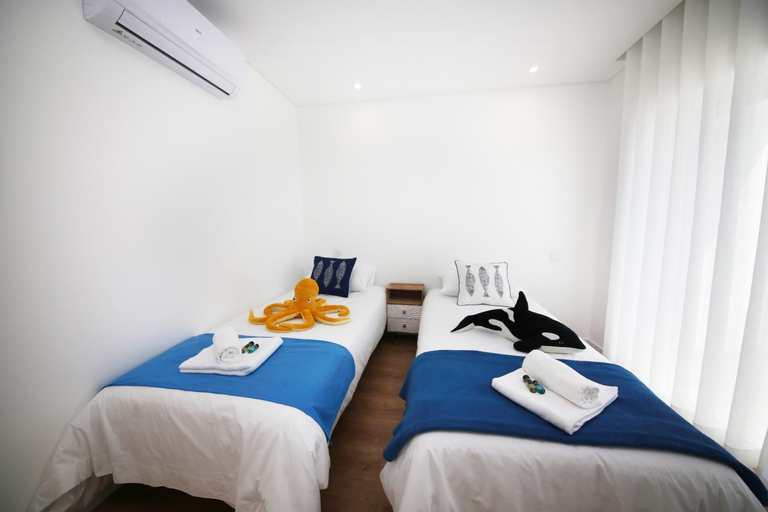 Bedroom 2, Luxury Oceanview Villa with Private Pool, Mafra