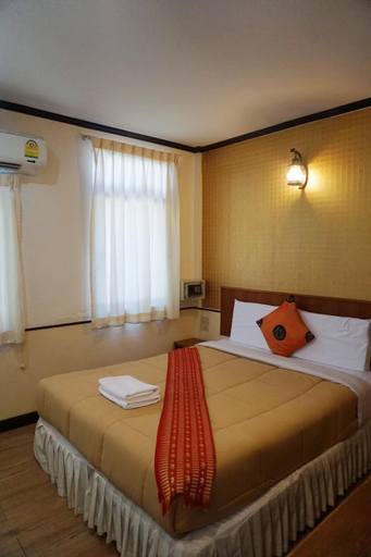 Bedroom 2, Honey House1 hotel, Khlong Toey