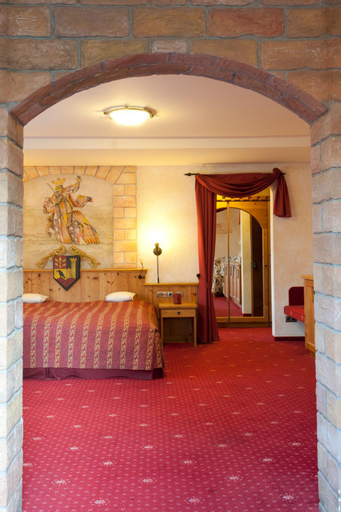 Bedroom 9