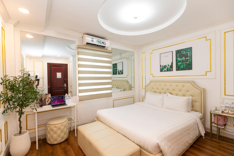 Bedroom 8