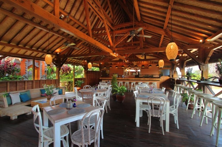 Food & Drinks 5, Three Monkeys Villas, Badung