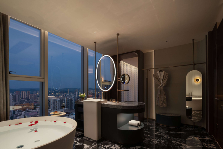 Bathroom 3, Howard Johnson by Wyndham Zhuzhou Junli Hotel, Zhuzhou