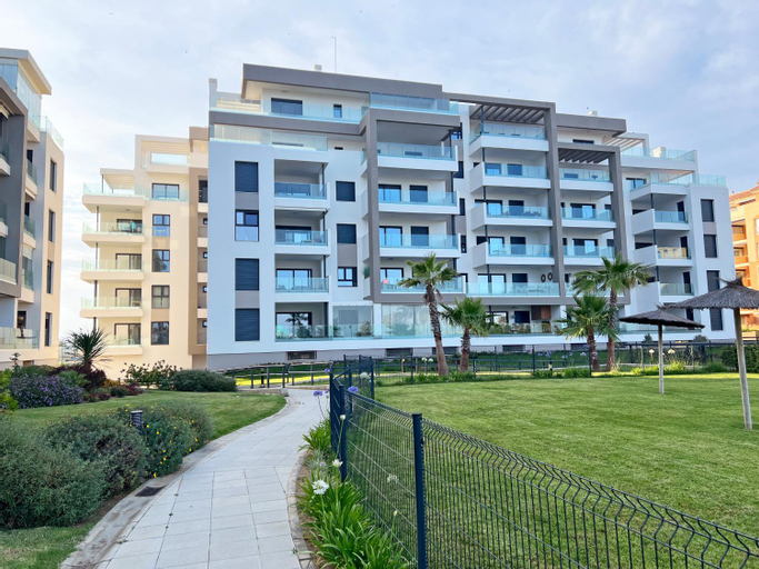 The Paradise Apartment, Huelva