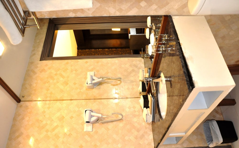 Bathroom 3, Zia Boutique Hotel, Batam