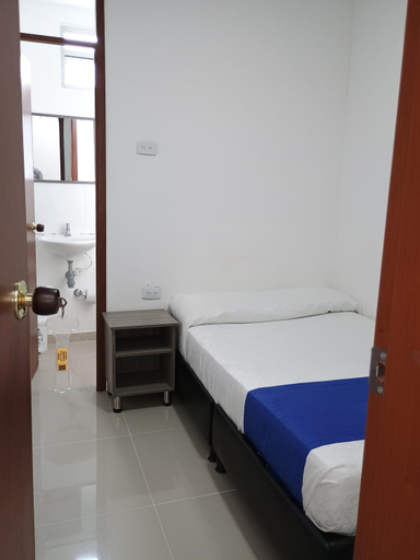 Bedroom, Hotel Cafe Estrella, Armenia