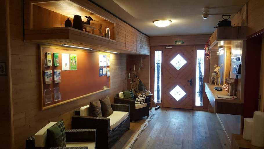 Public Area 2, Hotel Mira, Surselva