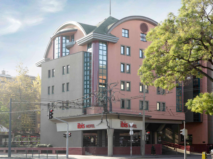 Exterior & Views 1, ibis Budapest Heroes Square, Budapesti