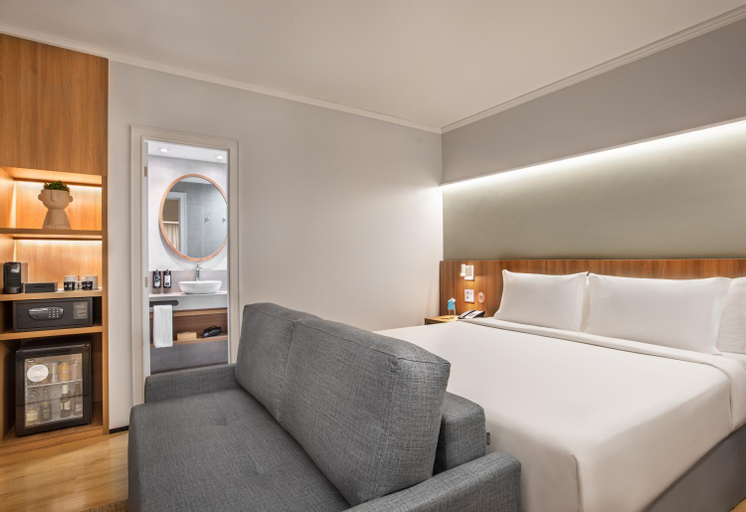 Bedroom 19