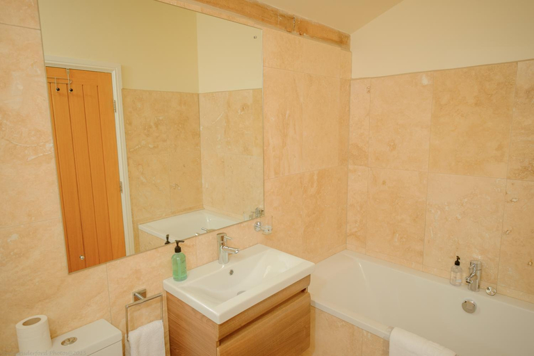 Bathroom 3, The Chalet, Oxfordshire