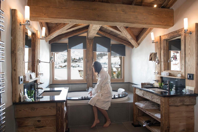 Bathroom 4, La Bouitte - Hotel Relais & Chateaux, Savoie