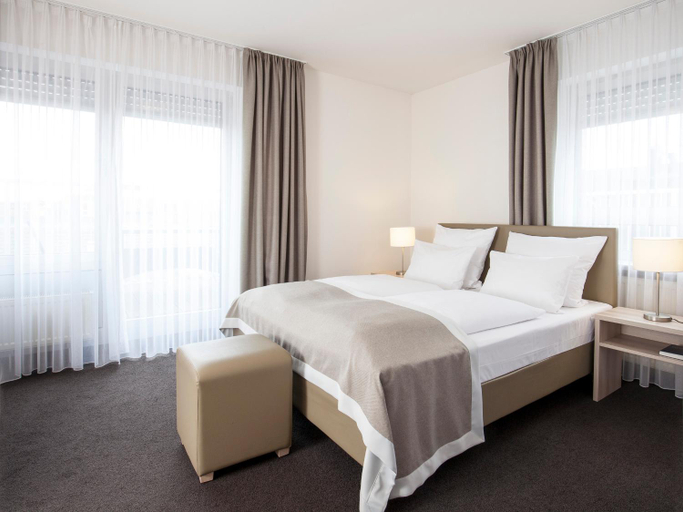 Bedroom 3, Hotel Senator Munich, München