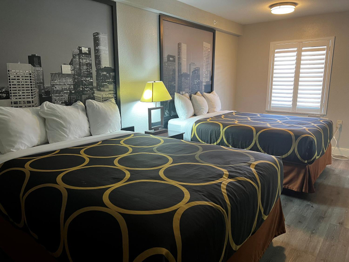 Bedroom 8