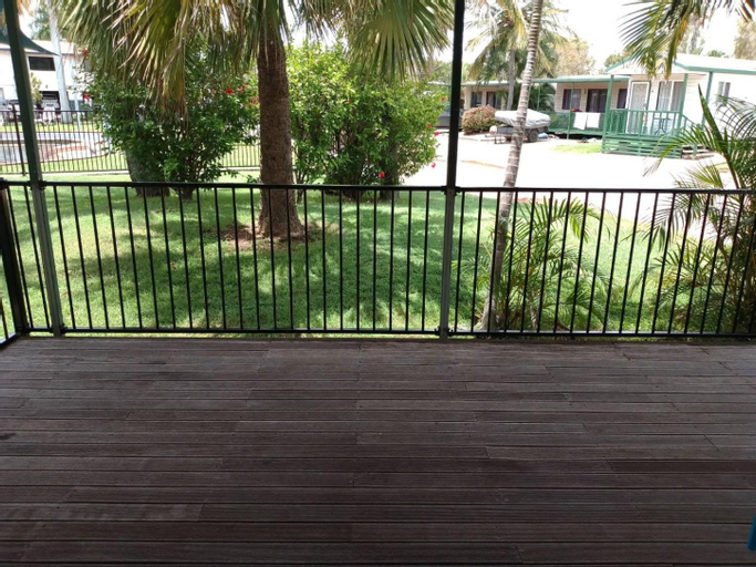 Exterior & Views 5, Townsville Lakes Holiday Park, Currajong