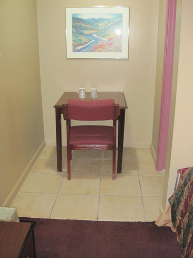 Others 5, Royal Relax Inn, Saint Clair