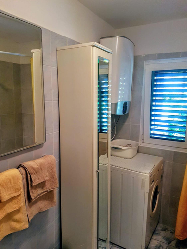 Bathroom 3, Apartments Batala, Dubrovnik