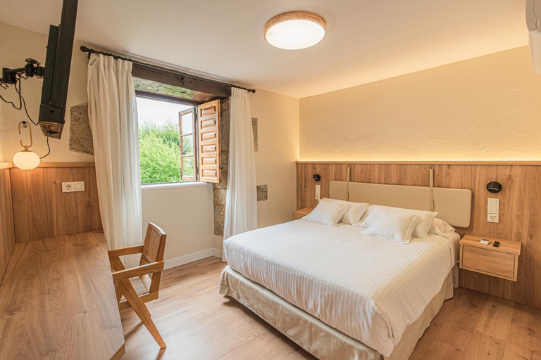 Bedroom 3, Hotel Bestprice Santillana, Cantabria