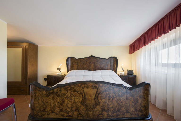 Bedroom 4, The Life Hotel, Rome
