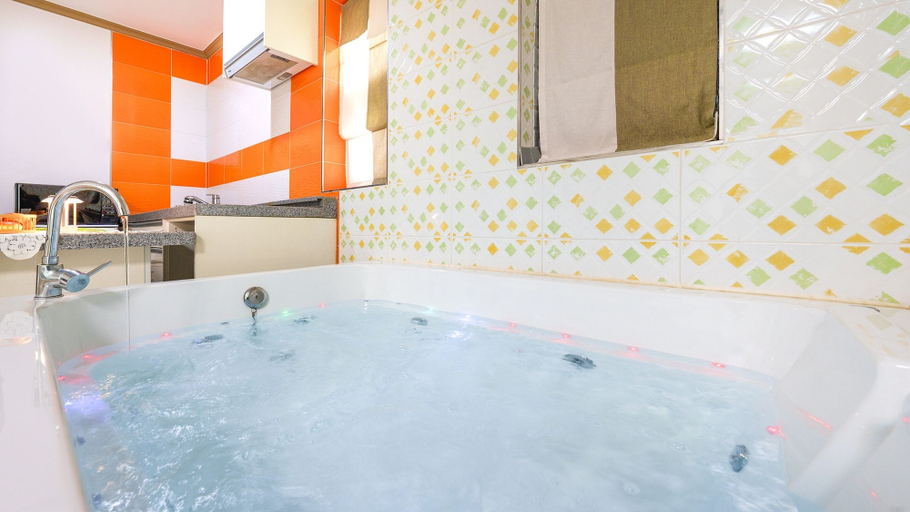 Bathroom 4, Gapyeong Nd209 spa Pension, Gapyeong