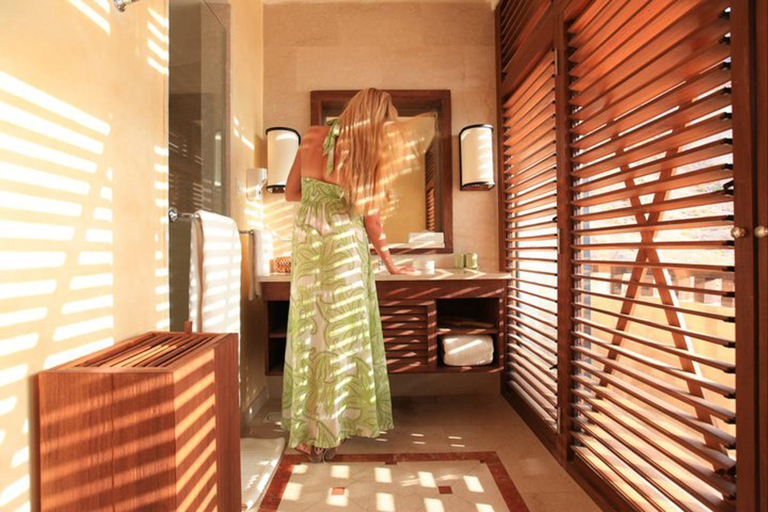 Bathroom 4, Ma'In Hot Springs Resort, Madaba