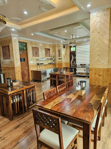 Food & Drinks 4, Hotel Sarahan Inn, Shimla
