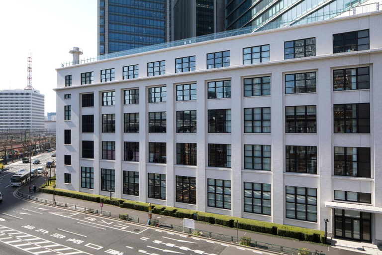 Exterior 13