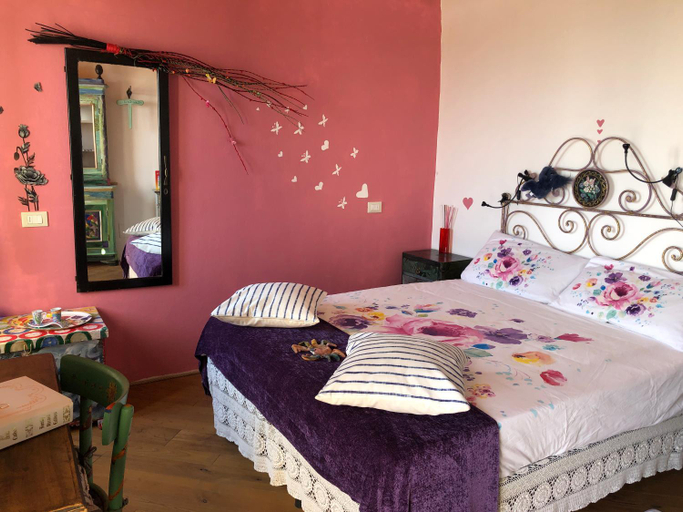 Bedroom 2, Bed and breakfast Ca du 5, Savona