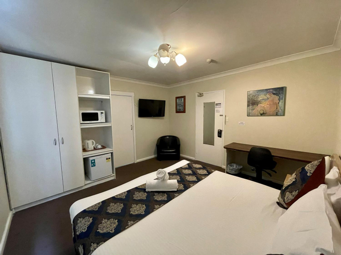 Bedroom 5