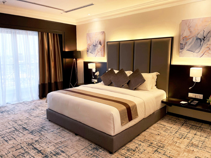 Bedroom 8