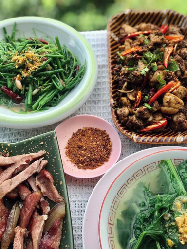 Food & Drinks 5, Doichang View, Mae Suai