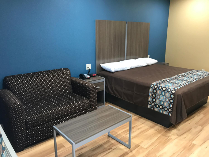 Bedroom 9