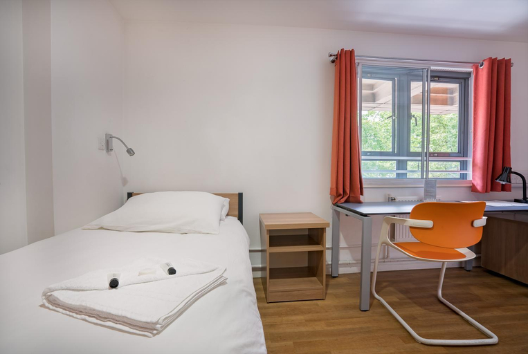 Bedroom 2, Lse High Holborn Residence, London