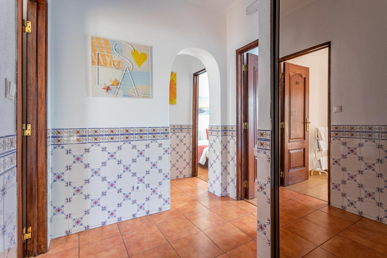 Others 3, Encarnacao Home, Lisbon