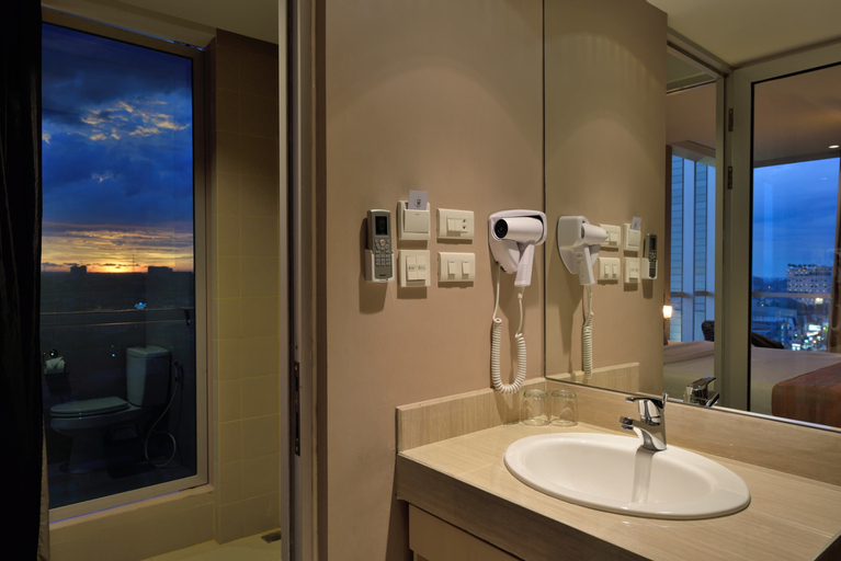 Bathroom 5
