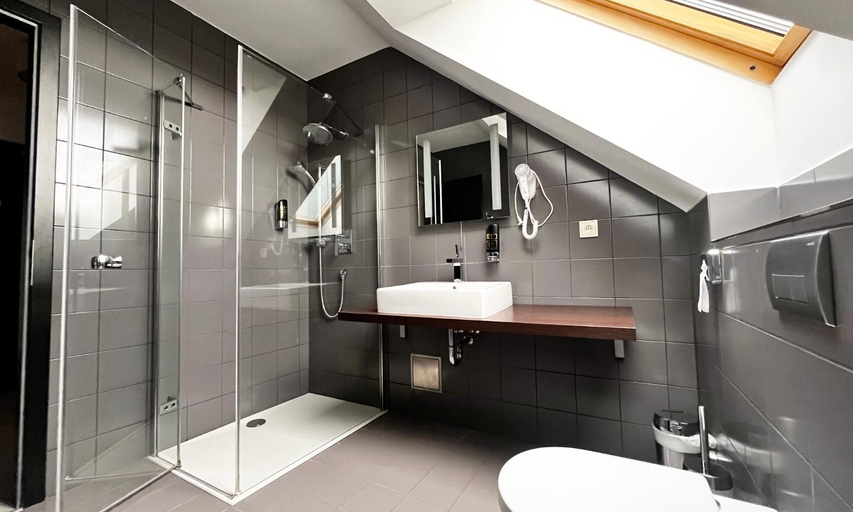 Bathroom 2, Hotel Zabcice, Brno-Venkov