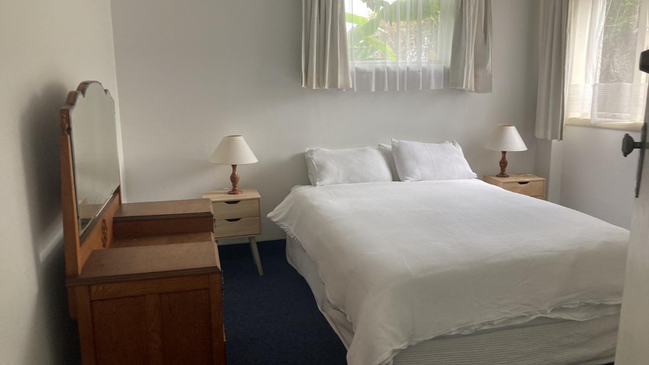 Bedroom 2, Kiwi Heritage Homestay, Waitakere