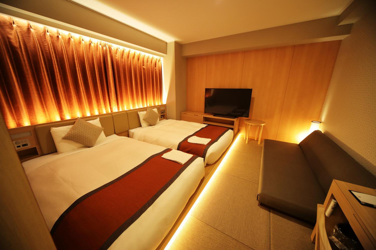 Bedroom 12