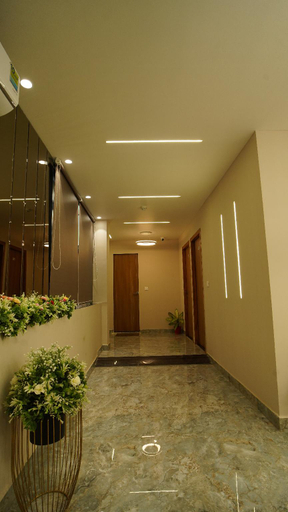 Public Area 3, HOTEL RICHIE RICH , Ahmadabad