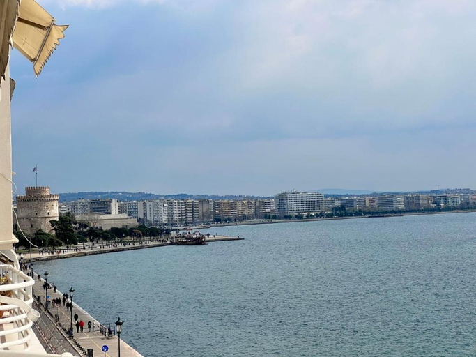 Public Area 2, Infinity & Beyond Seafront Apartments by halu!, Central Macedonia