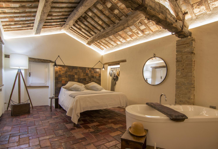 Others 2, Tuttomio Suite con idromassaggio, Arezzo