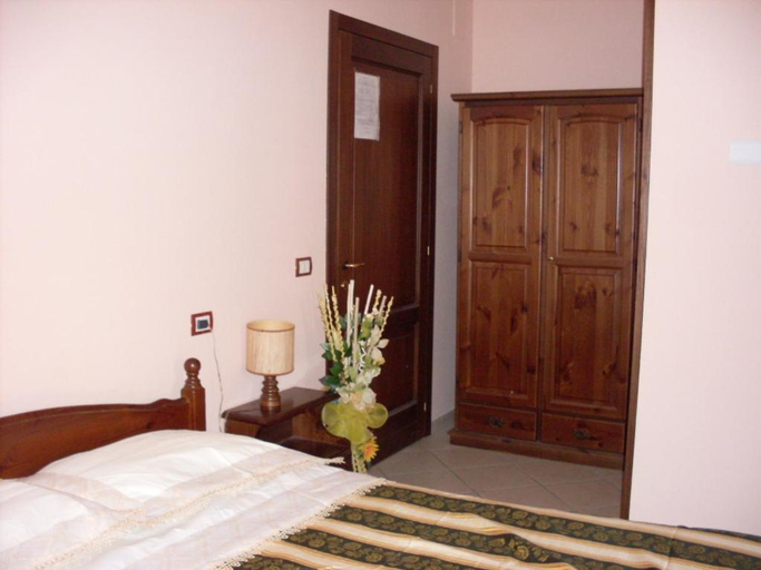 Bedroom 2, Il Rifugio, L'Aquila