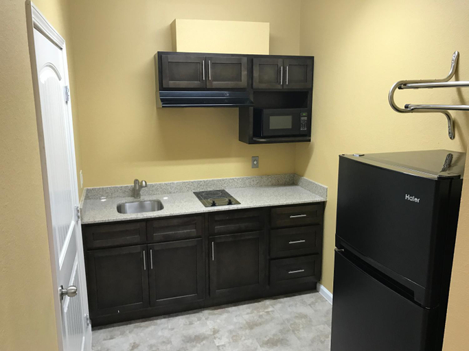 Dining Room 11