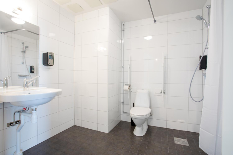 Bathroom 2, ApartDirect Alvsjo, Stockholm