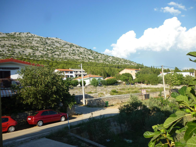 Others 3, Apartments Velebit, Starigrad