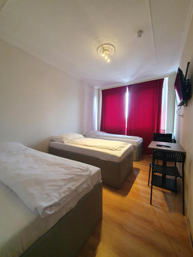 Bedroom, R&B Hotel, Berlin