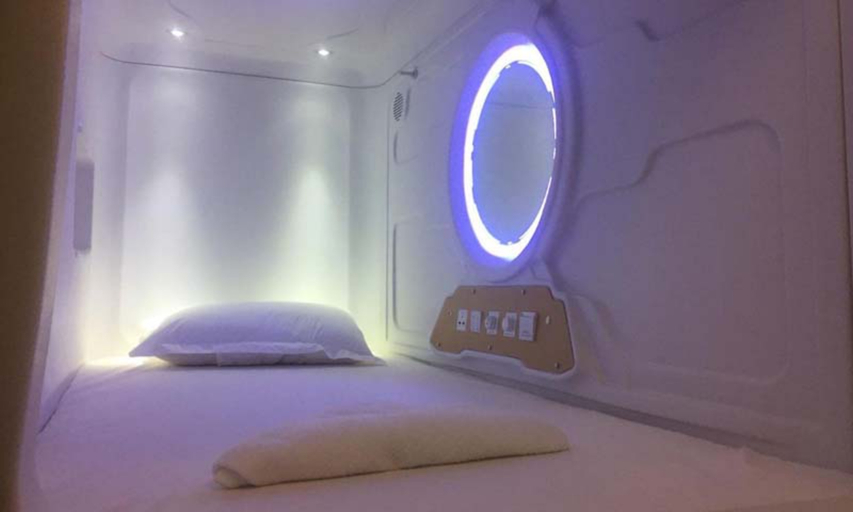 Bedroom 5, K Space Inn 14, Singapura