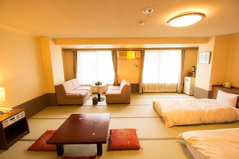 Bedroom 3, Konpira Onsen Kashikiri Yunoyado Kotone, Kotohira