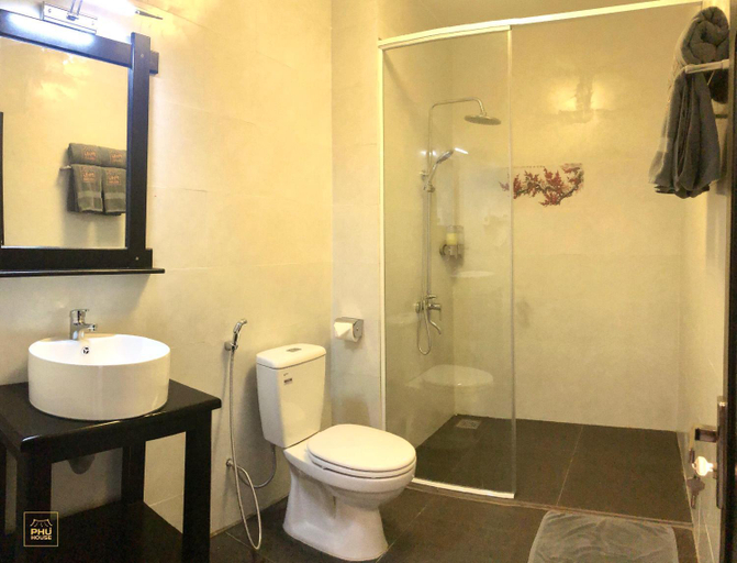Bathroom 3, Phu House Hostel, Phú Quốc