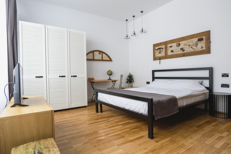 Bedroom 2, Zinne Apartments, Brasov