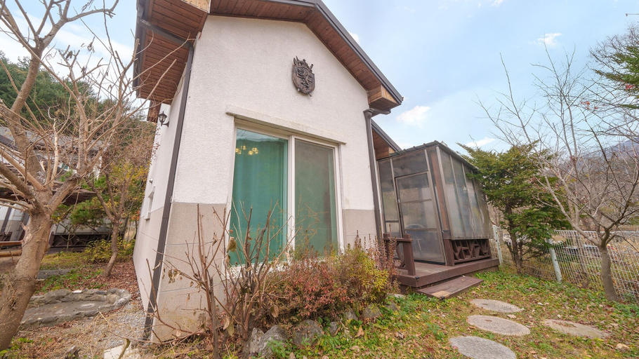 Exterior & Views 2, Gapyeong Sanchaek Glamping Pension, Gapyeong